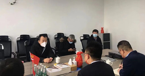 雙港鎮(zhèn)黨委副書記、鎮(zhèn)長于示川來企走訪調(diào)研